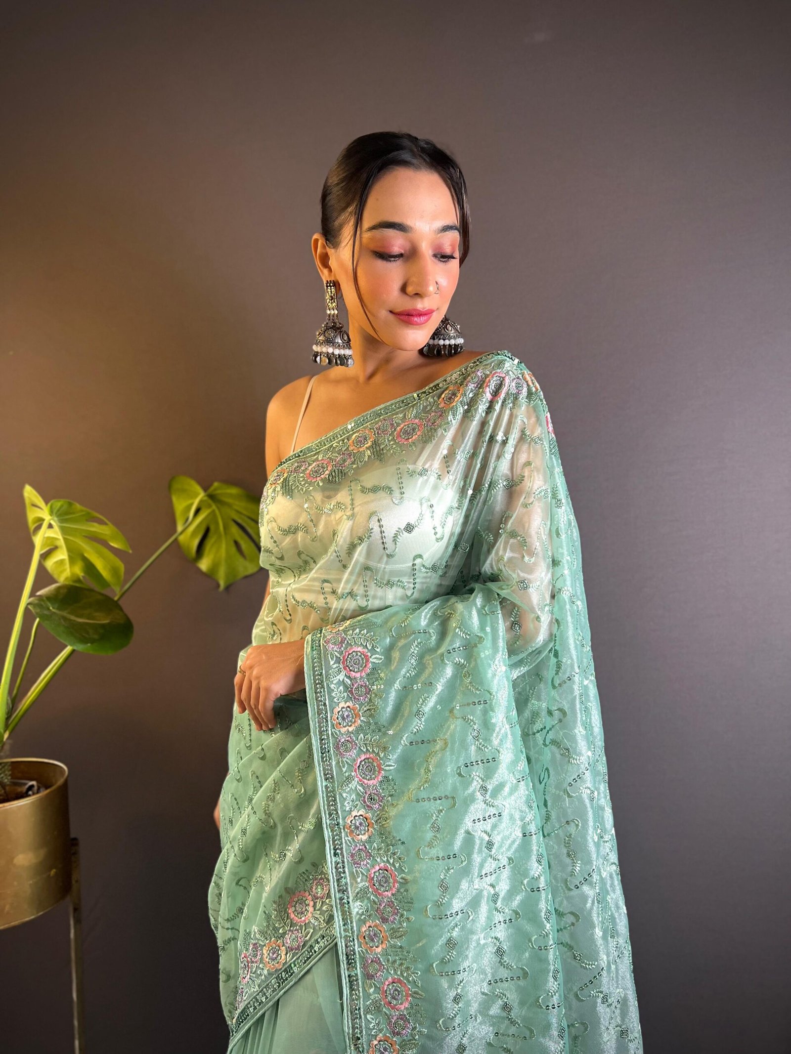 Heavy Net Saree - Image 2